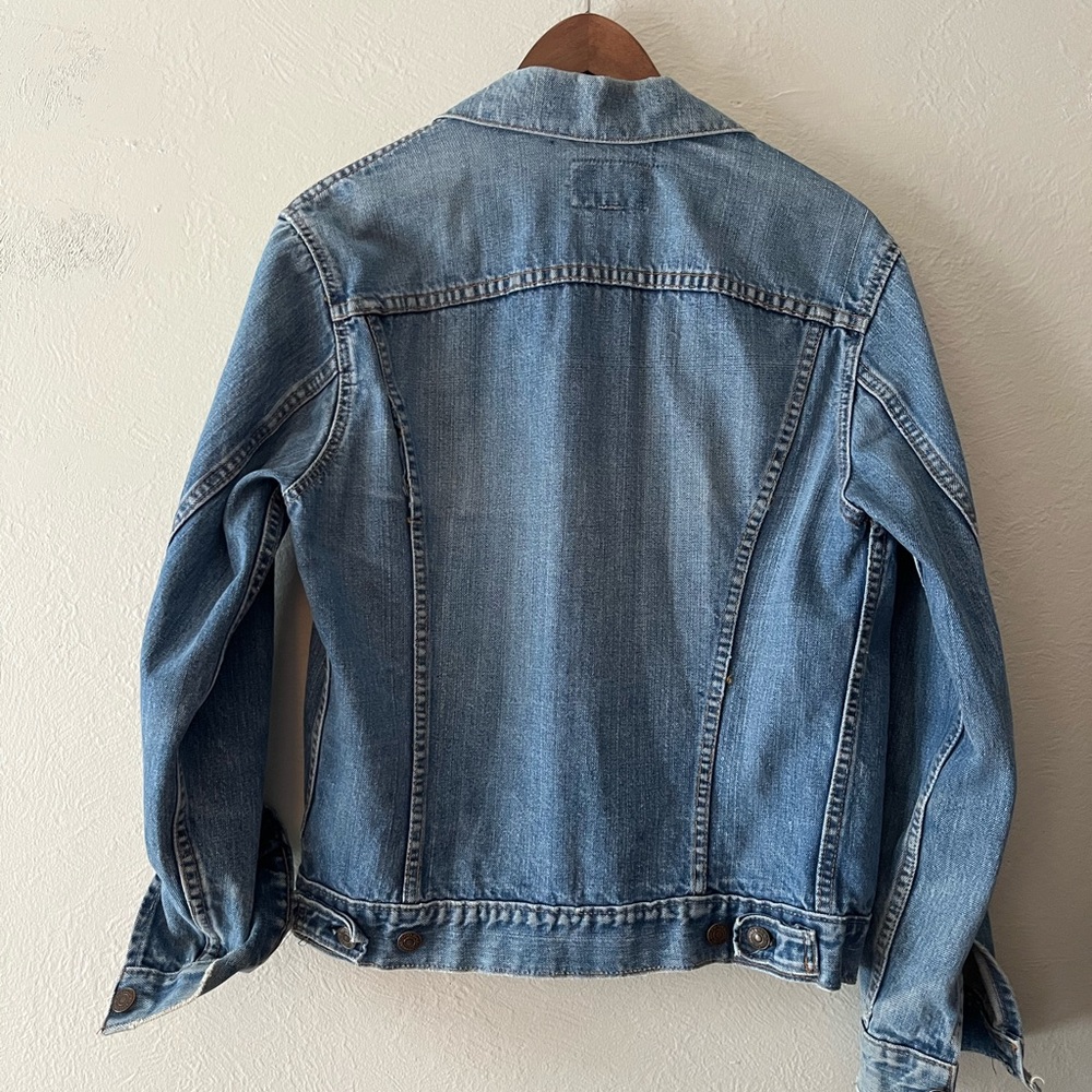 Big E Levi’s Denim Jacket - image 6